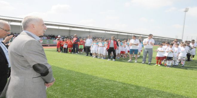 GRASSROOTS FUTBOL GÜNÜ ÇORLU’DA