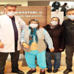 83 YAŞINDA TEKERLEKLİ SANDALYE İLE GELİP YÜRÜYEREK GİTTİ