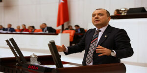 AKP DEVLETİN VARLIKLARINI VAKIFLARA TAŞIYOR