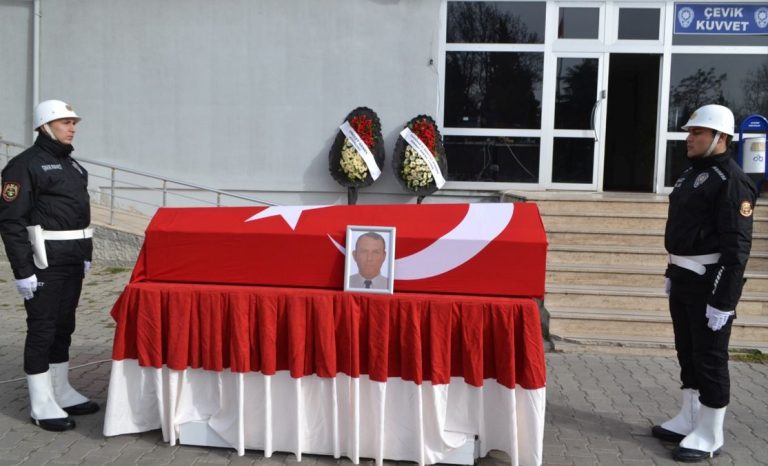 GENÇ YAŞTA ÖLÜMÜ HERKESİ ÜZDÜ