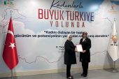 SÜMEYYA TEMELCİ OLDU KADIN KOLLARI BAŞKANI