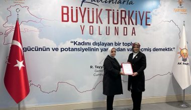 SÜMEYYA TEMELCİ OLDU KADIN KOLLARI BAŞKANI