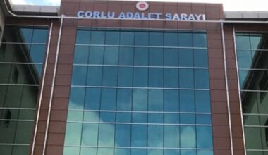 ÇORLU HAKİM VE SAVCILARIN GÖREV YERİ DEĞİŞTİ