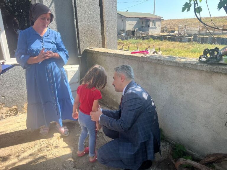 KAYMAKAM TAŞÇI GÖNÜLLERİ KAZANDI!