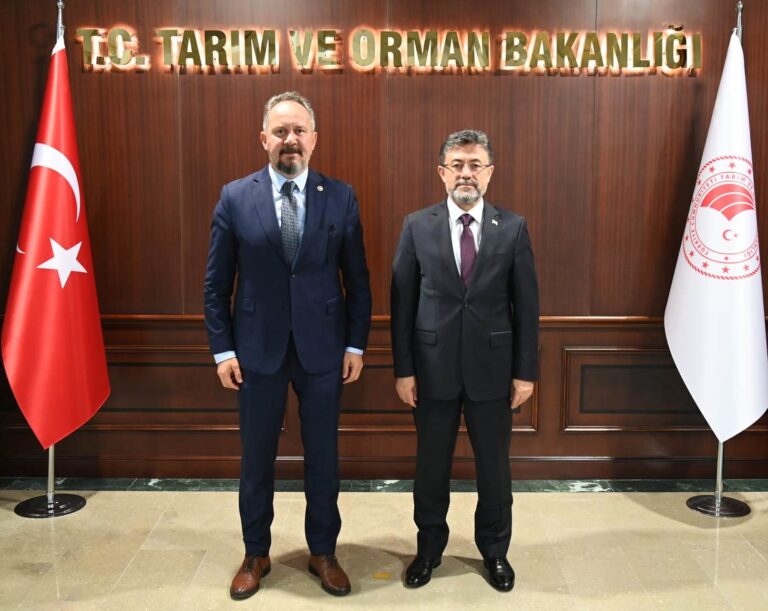 ÇİFTÇİMİZİN YANINDA OLMAYA DEVAM EDECEĞİZ