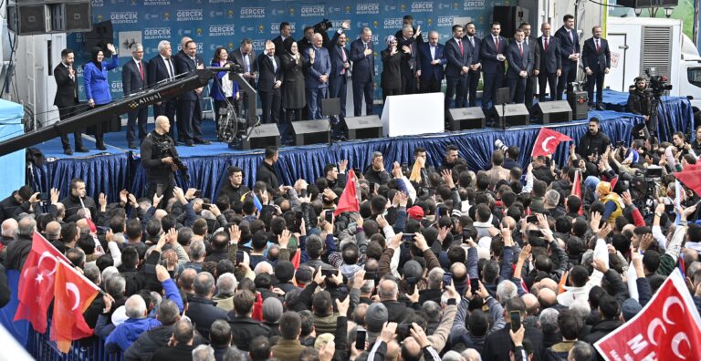 NİSANIN SABAHI BİR BAŞKA GÜZEL OLACAK