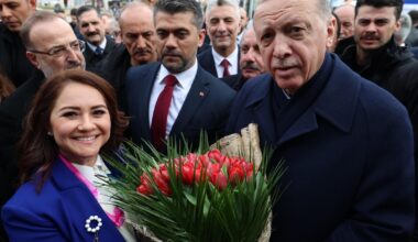 CUMHURBAŞKANI ERDOĞAN DAN MÜGE YILDIZ TOPAK’A TAM DESTEK