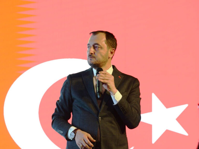 CÜNEYT YÜKSEL DEN ÇORLU YA DEV PROJELER