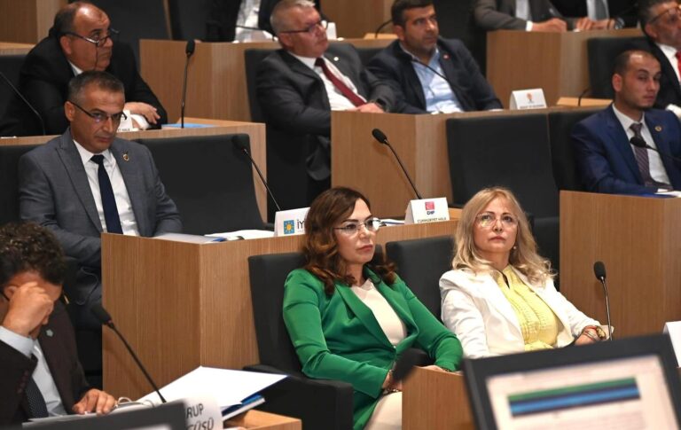 KİMSELERİN KİMSESİZ HİSSETMEDİĞİ BİR DÖNEM OLACAK