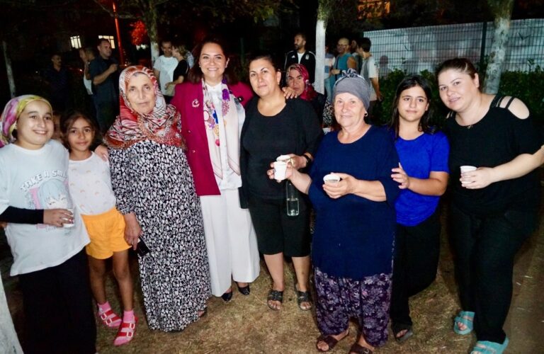 MUHABBET SİZDEN ÇAY VE KAHVELER MÜGE BAŞKAN’DAN