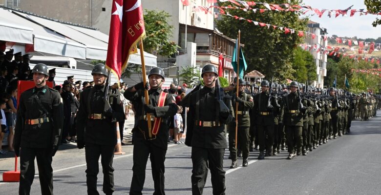 ZAFER BAYRAMI TEKİRDAĞ’DA COŞKUYLA KUTLANDI