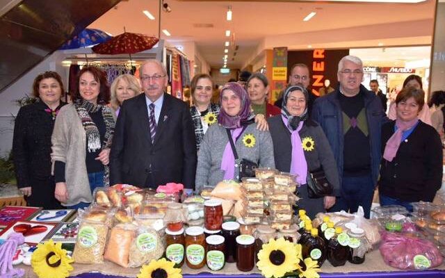 ERGENE’DE EMEKÇİ KADINLAR BELEDİYE DESTEĞİYLE 280.000 TL KAZANDI