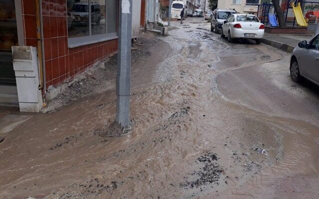 SARIKURT’UN AYRANI YOK İÇMEYE TAHTARAVAN LA GİDER……!