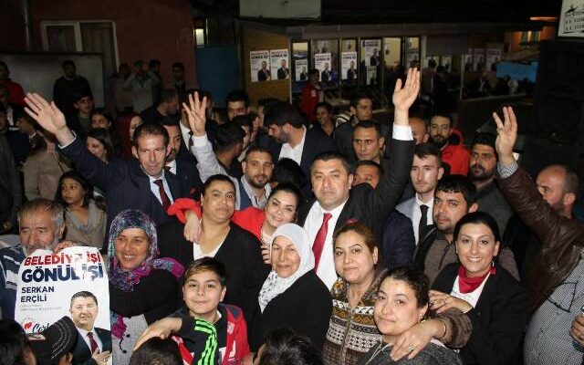 ROMAN VATANDAŞLARDAN ERÇİLİ’YE YOĞUN İLGİ