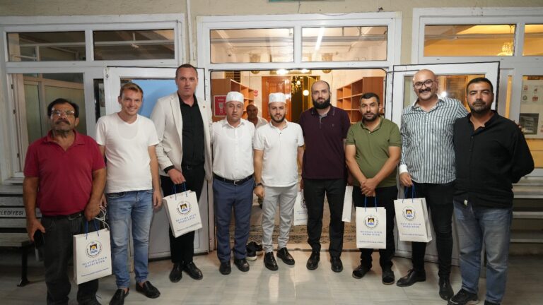 MEVLİDKANDİLİ’NDE ANLAMLI DAĞITIM