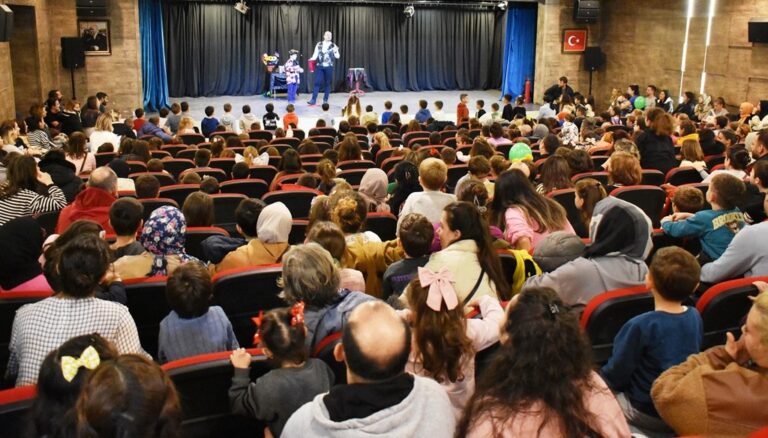 SÜLEYMANPAŞA DA SİHİRLİ KAPANIŞ