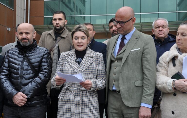 BU GÜNE KADAR HİÇ YAPILMAYANI YAPTILAR