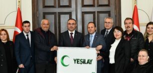 TEKİRDAĞ YEŞİLAY AİLESİNDEN VALİ SOYTÜRK’E ZİYARET