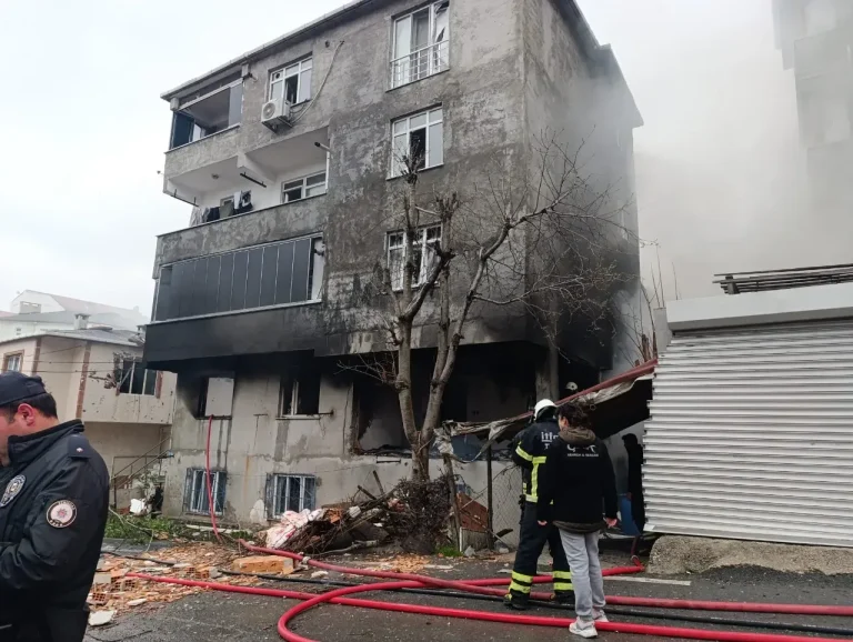 ÇERKEZKÖY’DE DOĞALGAZ PATLAMASI: 2 KİŞİ YARALI