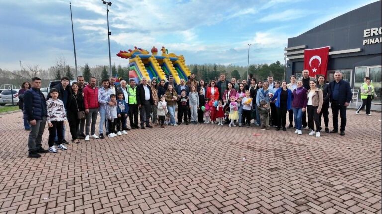 ERGENE’DE BAYRAM COŞKUSU DEVAM EDİYOR