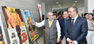 TEKİRDAĞ’DA  “AİLE FİLMİ AFİŞLERİ” SERGİSİ AÇILDI