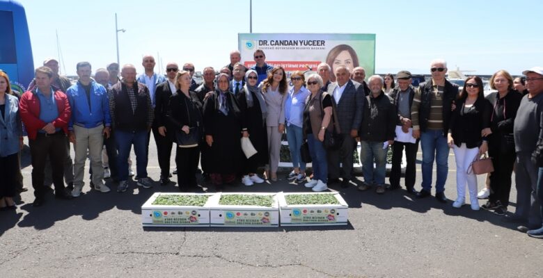 BÜYÜKŞEHİR’DEN ÜRETİCİLERE FİDE DESTEĞİ