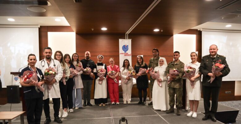 ÖZEL ÇORLU VATAN HASTANESİ’NDEN HEMŞİRELİĞE IŞIK TUTAN SEMPOZYUM