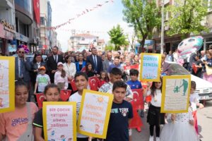 SARAY’DA ÇOCUKLAR EĞLENCEYE DOYDU