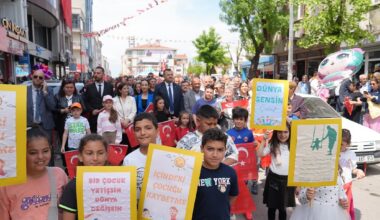 SARAY’DA ÇOCUKLAR EĞLENCEYE DOYDU