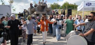MÜGE BAŞKAN’DAN ANNELERE RENKLİ KUTLAMA