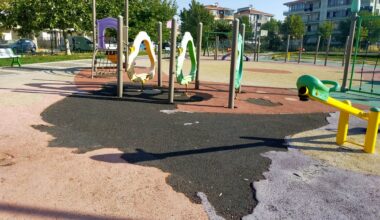 ÇORLU’DA PARKLAR REZİL HALDE