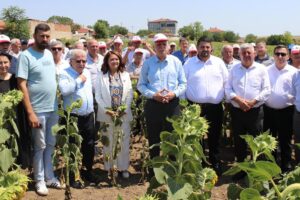 ERGENE’DE ÇİFTÇİLERLE KURAKLIK ZİRVESİ