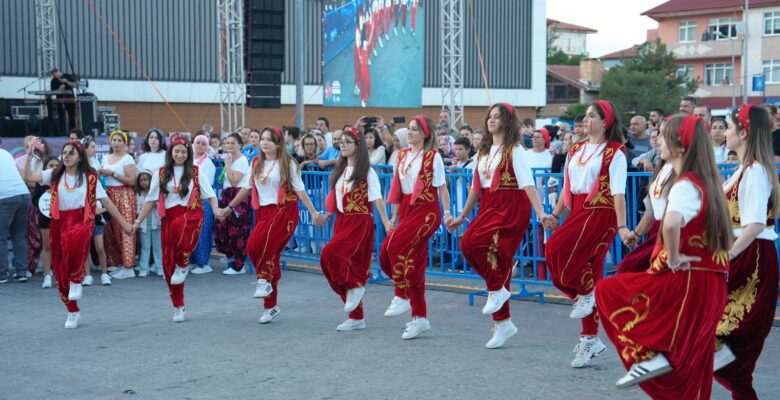 KÜLTÜR, SANAT VE BARIŞ SARAY’DA BULUŞTU