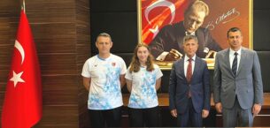 ŞAMPİYON SİNEM’E KAYMAKAM DAN TEBRİK