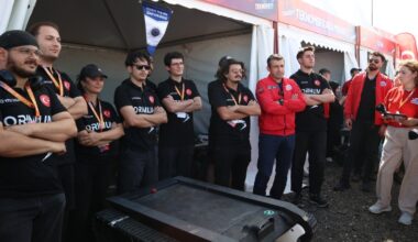 SELÇUK BAYRAKTAR TEKNOFEST HEYECANINA ORTAK OLDU