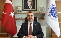 BU BAŞARI ORTAK EMEĞİN GURUR VERİCİ BİR YANSIMASIDIR