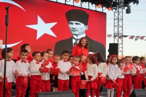 BİNLERCE ERGENELİ COŞKUYA ORTAK OLDU!