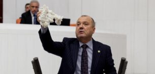 ARTIK 2.5 KİLO PAMUK İLE 1 LİTRE MAZOT ALINIYOR ARTIK 2.5 KİLO PAMUK İLE 1 LİTRE MAZOT ALINIYOR