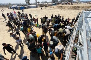 GAZZELİ KARDEŞLERİMİZE YARDIM ULAŞTIRMAYA DEVAM EDECEĞİZ