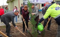 GELECEĞE NEFES DİKİYORUZ