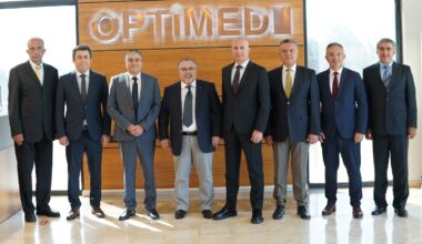 OPTİMED SAĞLIK GRUBU’NA ÖZEL BİR ÖDÜL