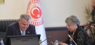 TEKİRDAĞ’IN ACİL İHTİYAÇLARINI BAKAN İLE BİRE BİR KONUŞTU