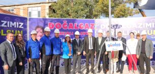 ESENLER MAHALLESİ DOĞALGAZA KAVUŞTU!