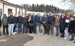 BAŞKAN NALLAR GAZETECİLERLE BELEDİYE HİZMETLERİNİ GEZDİ