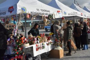 BİTMEDİ EĞLENCE DEVAM EDİYOR