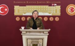 ÇİFTÇİ ÜRETİMDEN ÇEKİLİYOR TARIM ARTIK PARA ETMİYOR