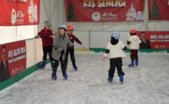 ONUR BAŞKAN DAN ÇOÇUKLARA YEN YIL HEDİYESİ