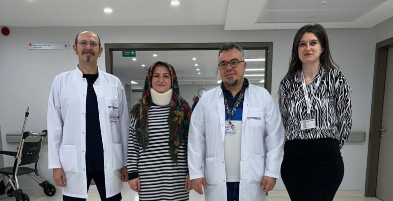 OPTİMED SAĞLIK GRUBU’NDA BAŞARILI BOYUN FITIĞI AMELİYATI