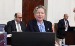 ASKERİ HASTANELERİN YENİDEN AÇILMASINI İSTEDİ