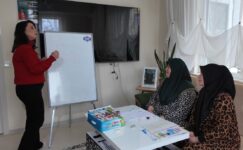 EĞİTİM HER YERDE, ‘KADIN OKUR, TOPLUM AYDINLANIR!’